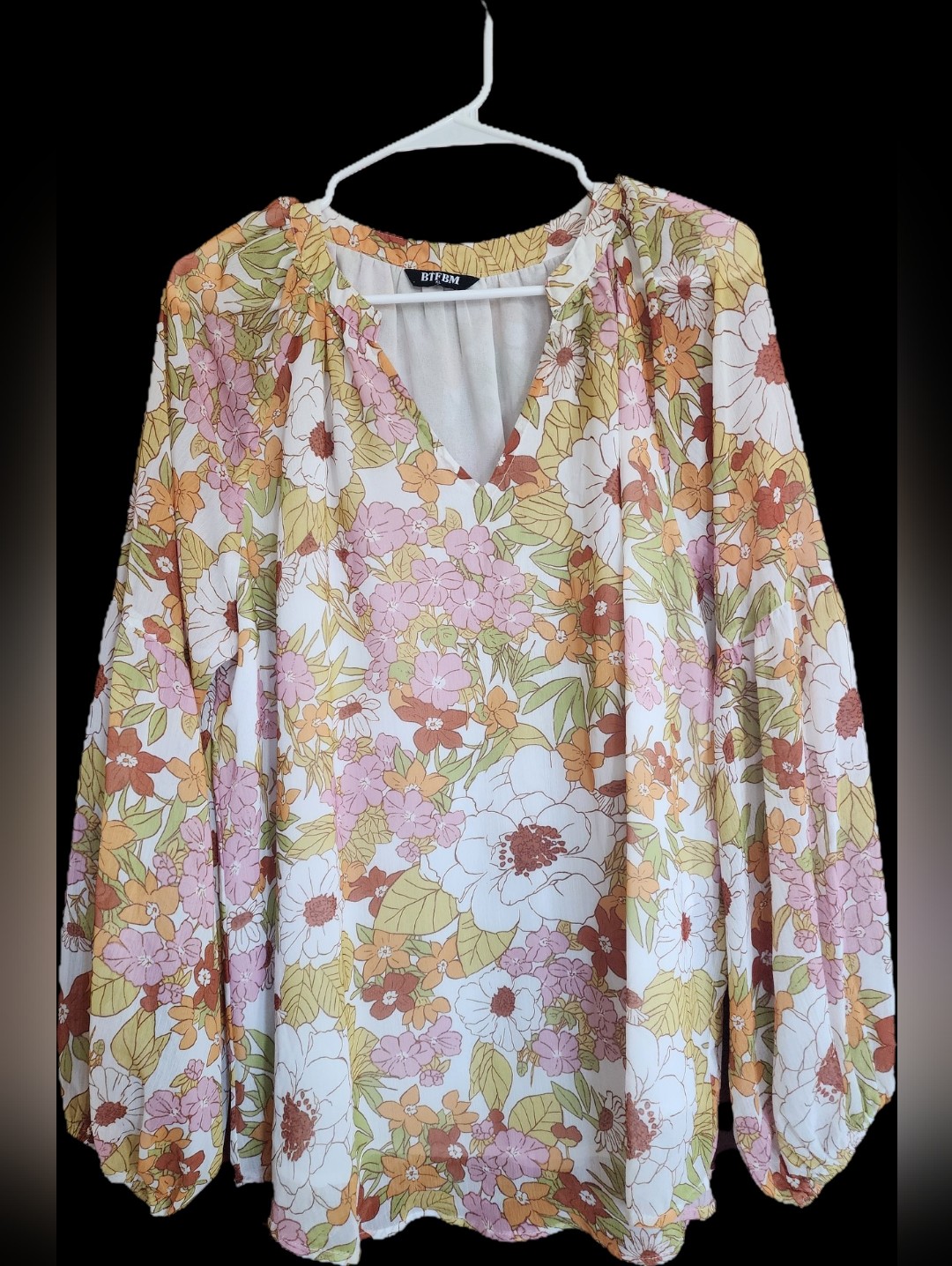 St. John Floral V-Neck Long-Sleeve Blouse - Pastel Multicolor